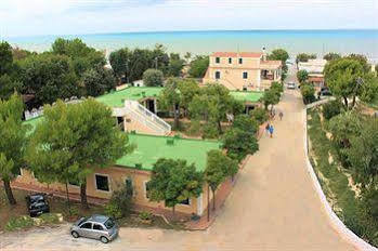 Hotel Residence Adria Rodi Garganico Exteriér fotografie